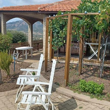 Perfugas La Casa Nella Naturaヴィラ エクステリア 写真
